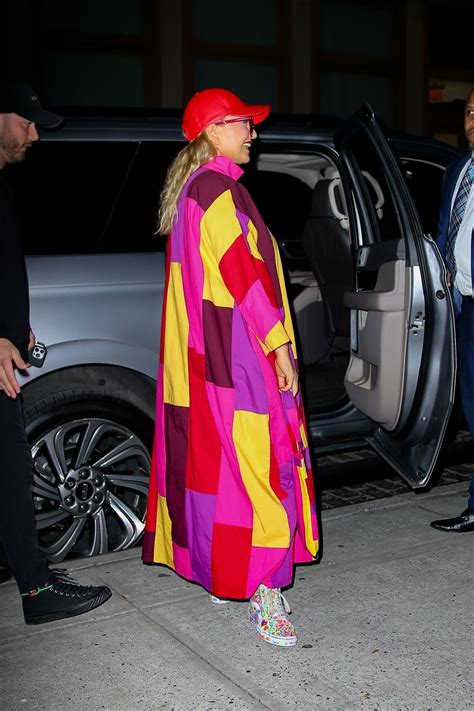 SIA in a Colorful Dress Out in New York 11/03/2023 – HawtCelebs