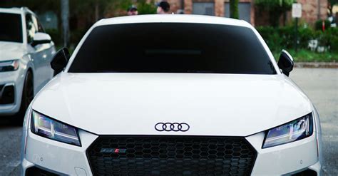 White Audi TT · Free Stock Photo