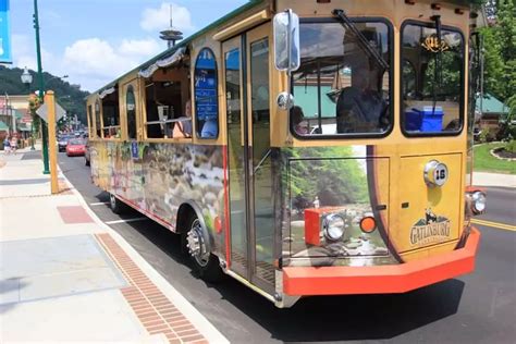 Your Guide To The Gatlinburg Trolley Routes And Fares