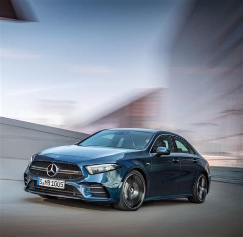 Die Kraft Der Stufe Mercedes Amg A 35 4matic Limousine Welt