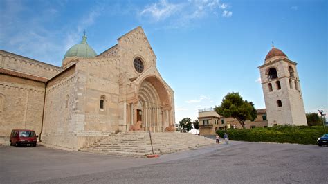 Cathedral of San Ciriaco, Ancona Vacation Rentals: villa rentals & more ...