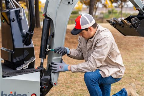 How To Level Ground With A Mini Excavator Complete Guide Boleo