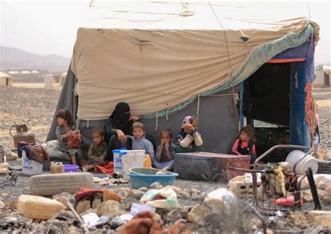 Yemenis Go Hungry As Houthis Tamper With Aid Distribution