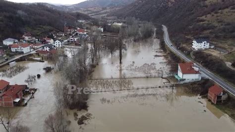 Pamje nga vërshimet në fshatin Lluçan të Bujanocit 11 01 2021 YouTube