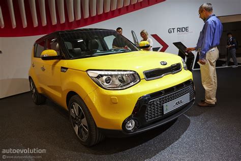 Frankfurt 2013 Kia Soul With Suv Styling Pack Live Photos