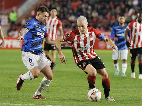 En un partido a puro goles Estudiantes cayó ante Huachipato y quedó