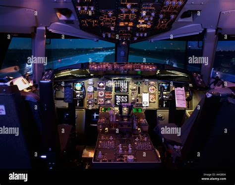 Boeing 757 Cockpit