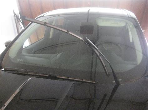 2013 2016 Ford Escape Windshield Wiper Blades Replacement Guide 002