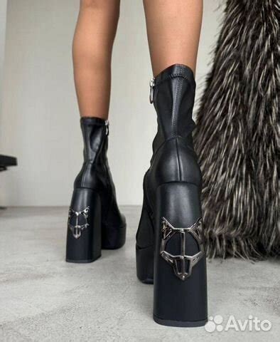 Ботильоны naked wolfe братц купить в Москве по низкой цене с доставкой Личные вещи Авито