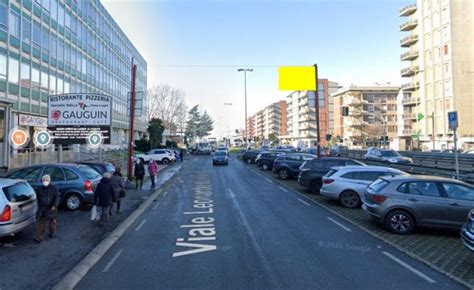 Manifesto Pubblicitario Trezzano Sul Naviglio Viale Leonardo Da Vinci