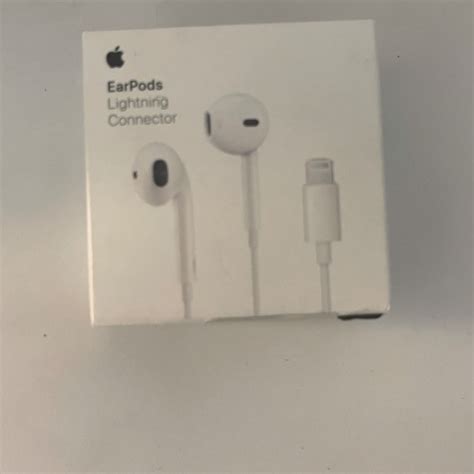 Apple Headphones Apple Earbuds With Lightning Connector Poshmark