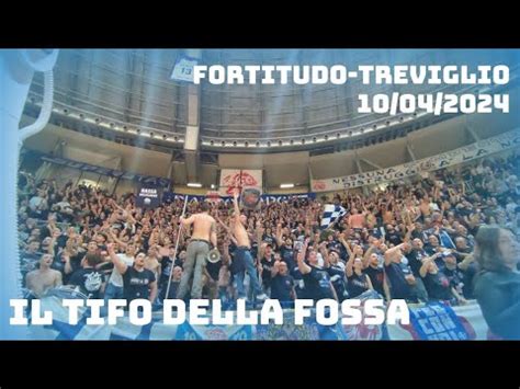 Fortitudo Treviglio Il Tifo Del Paladozza Youtube