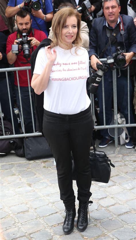 Photo Val Rie Trierweiler Arrive Au Mus E Rodin Pour Le D Fil Haute