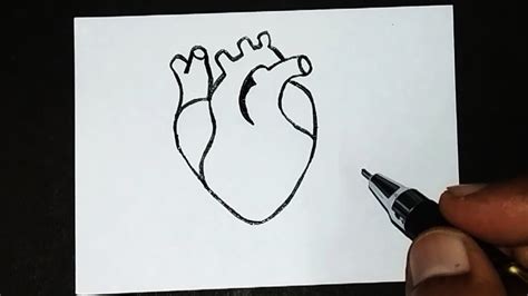 How To Draw A Simple Heart With Wings