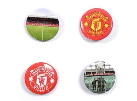 Man UTD Four Pack Button Badges