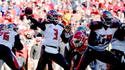 Buccaneers Beat The Chiefs Stay In Playoff Hunt Espn 981 Fm 850