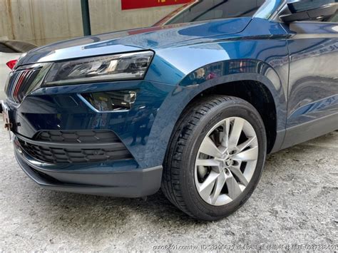 嚴選專區 福利汽車連鎖總部 Skoda Skoda司可達karoq 15tsi 雪山黑熊版 Acc 環景 8891中古車網