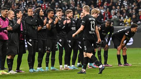 Eintracht Frankfurt In Der Europa League Gegen Fc Barcelona Welt