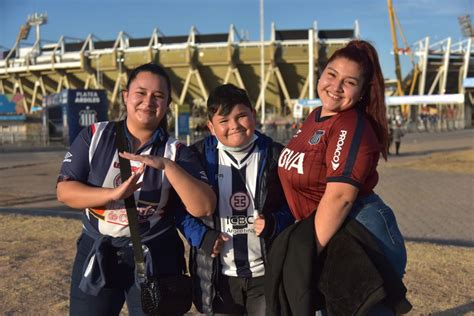 Retratos De Una Pasi N Cara E Cancha De Talleres En La Previa Del