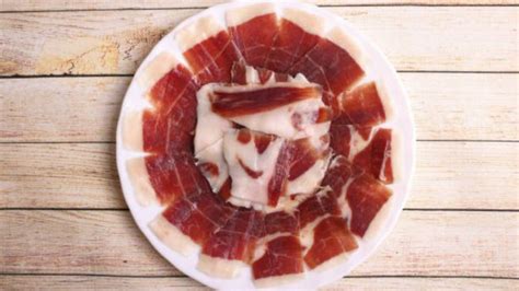 Este supermercado tiene el mejor jamón ibérico del mercado según la OCU