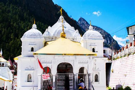 Offbeat Placeshomestaysgangotri Temple Places To Visit Gangotri