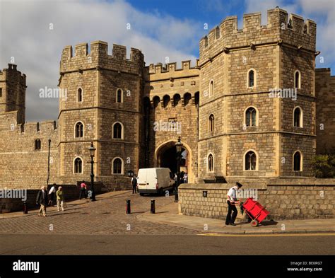 Windsor Castle Entrance