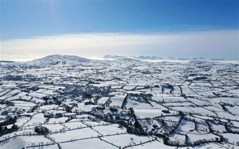 In Pictures Northern Ireland Hit By Heavy Snowfall Utv Itv News