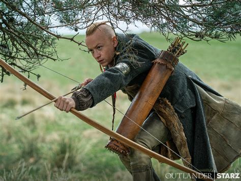 Temporada De Outlander Ganha Data De Estreia E Novas Imagens