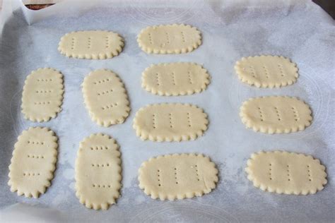 Shortbread Cookie Recipe How To Make Shortbread Baker Bettie