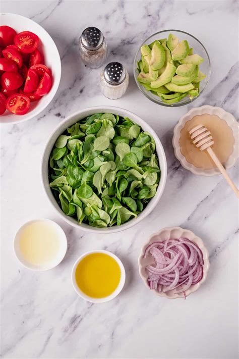 Mâche Salad | Yoga Pit