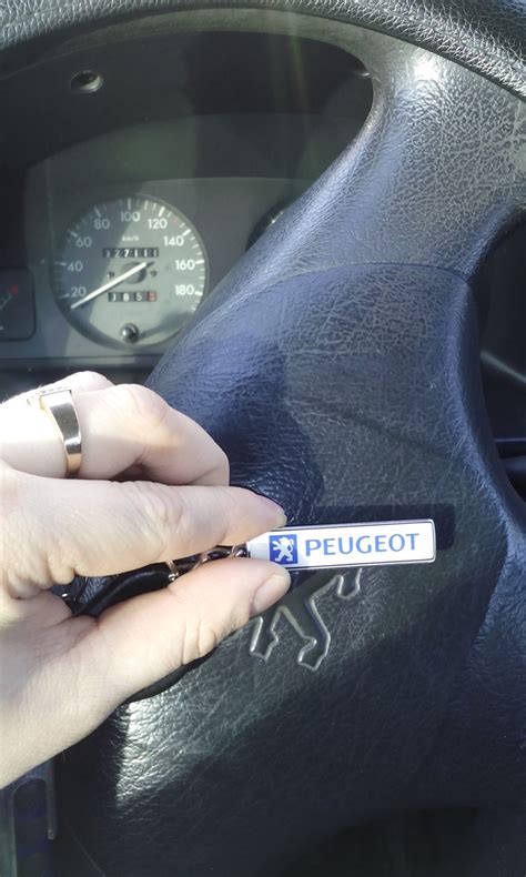 Брелок с гос. номером — Peugeot Partner, 1,9 л, 1998 года | аксессуары ...