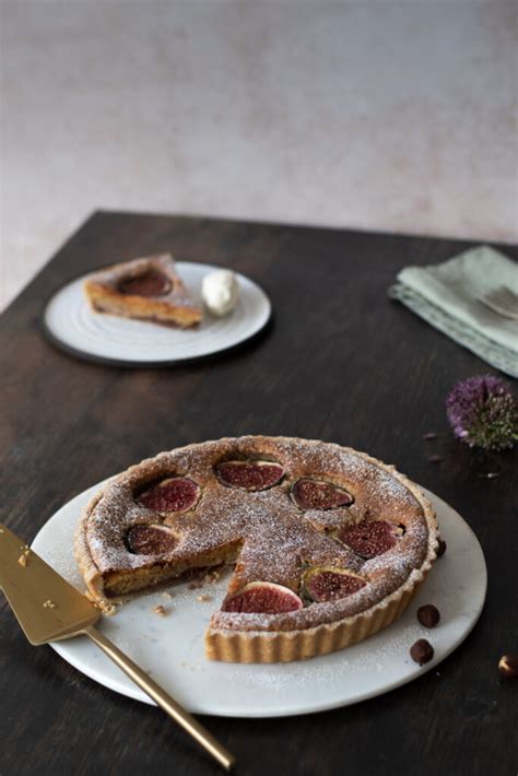 Fig And Hazelnut Frangipane Tart Nordic Kitchen Stories