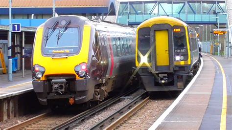 Trains At Southampton Airport Parkway Youtube