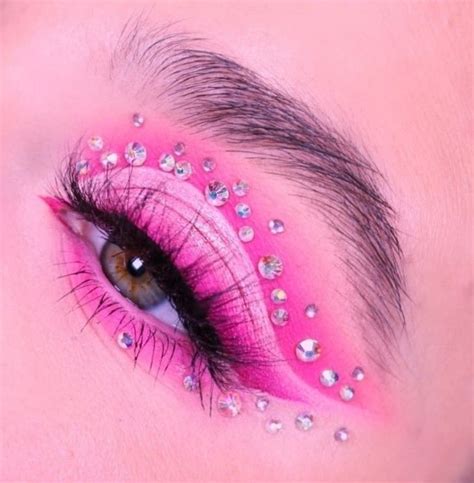 Soft Pink Eye Shadow With Rhinestones Maquillaje De Ojos Maquillaje