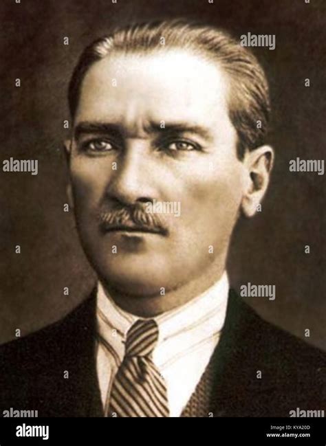 Mustafa Kemal Atatürk Portrait Stockfotografie Alamy