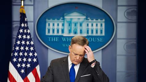 The 4 Craziest Moments from Sean Spicer’s Mind-Bending Press Conference ...