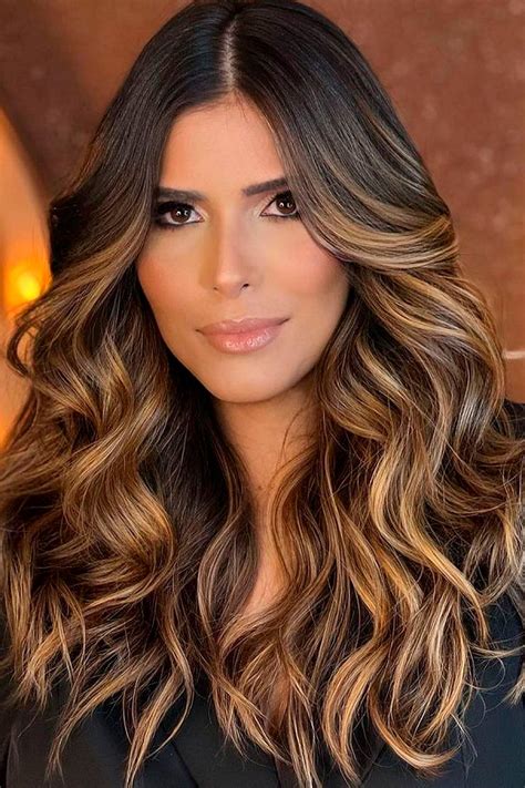 Cabello color caramelo 15 looks que te convencerán de adoptarlo All