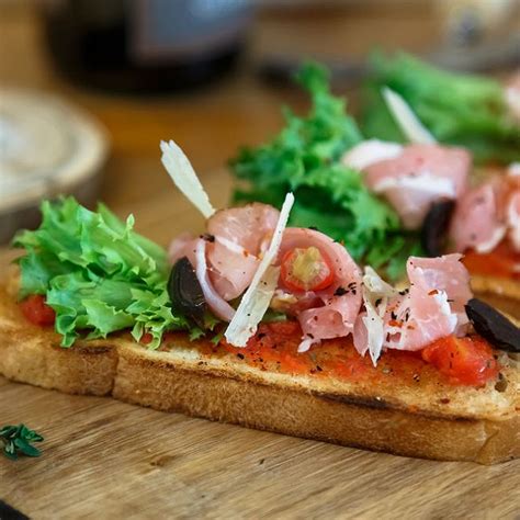 Recette Toasts De Jambon De Parme La Tomate Facile Rapide