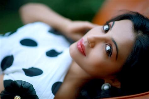 Parvathy Nair Bollywood Actress Model Girl Beautiful Brunette Free