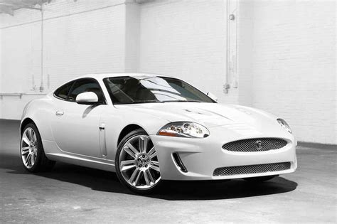 Fiche Technique Jaguar XKR 4 2 V8 2009