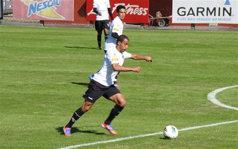 Hexacampeão brasileiro Tricolor está pronto para a estreia SPFC