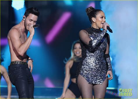 Jennifer Lopez Sings With Shirtless Prince Royce In Miami Photo 3503618 Jennifer Lopez