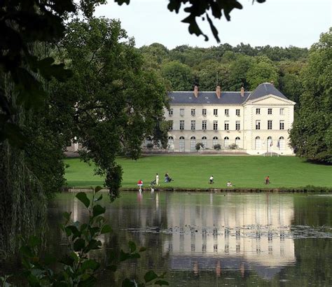 Exposition Visite libre du château de grouchy à Osny dimanche 18