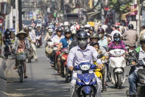 ベトナムの交通渋滞は無法地帯？実はみんなルールを守ってる！？｜ベトナムと日本人｜world Voice｜ニューズウィーク日本版