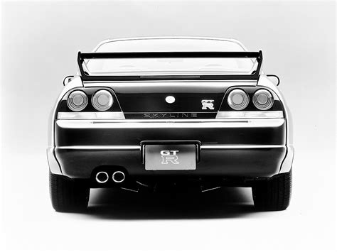 Nissan Skyline Gt R R33 Specs And Photos 1995 1996 1997 1998