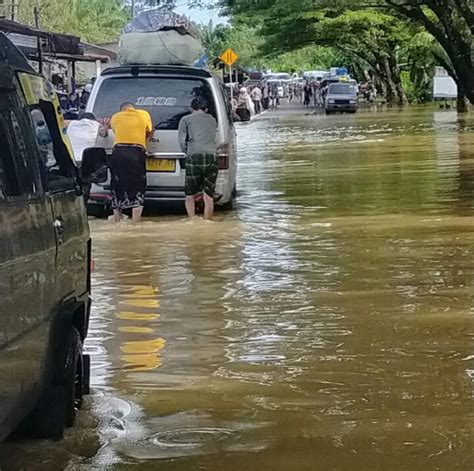 4 Kecamatan Di Nagan Raya Dikepung Banjir Lintas Meulaboh Tapaktuan