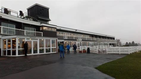 Market Rasen Racecourse – JFD Racing