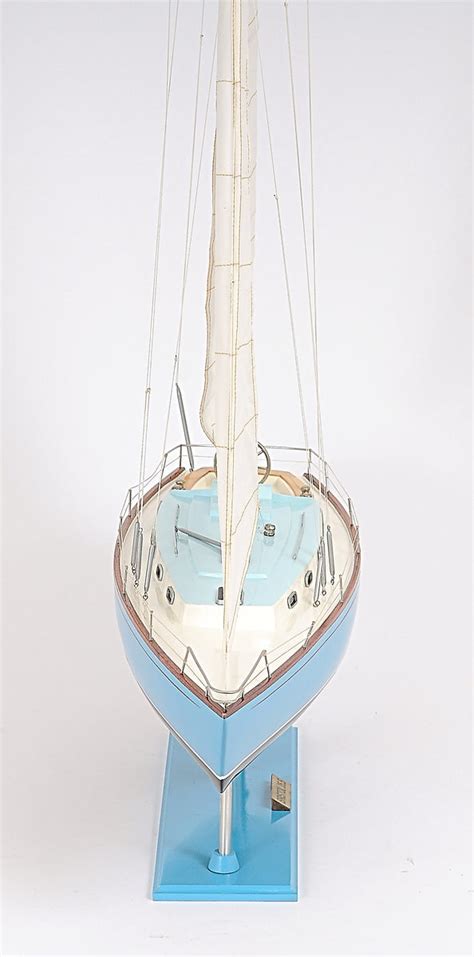 Bristol Yacht Boat Model Display | XoticBrands Home Decor