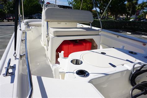 Boston Whaler Montauk Centre Console For Sale Yachtworld