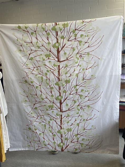 Marimekko Tablecloth Lumimarja 141x223cm Erja Hirvi Muija